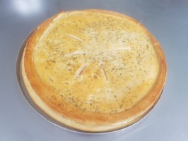 TORTA PRESUNTO E QUEIJO